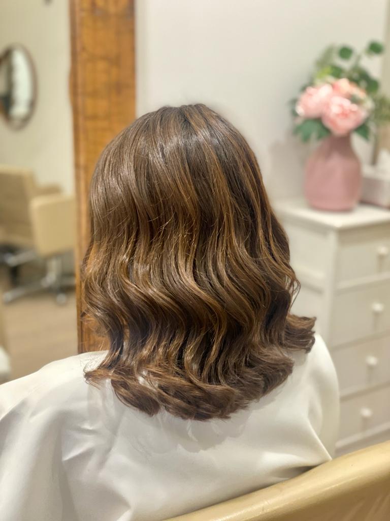 Barros, color creativo de Esencia Biopeluqueria